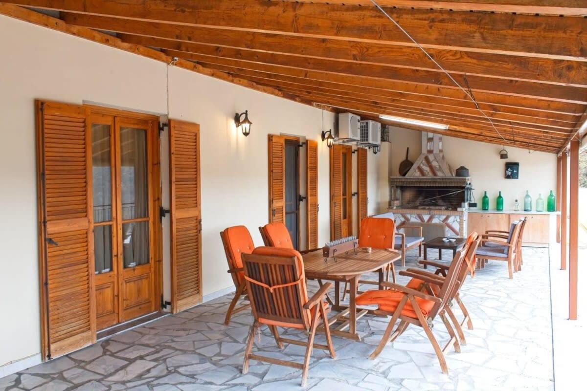 Forest Cosy House - Lagkadia Amazing View Dış mekan fotoğraf